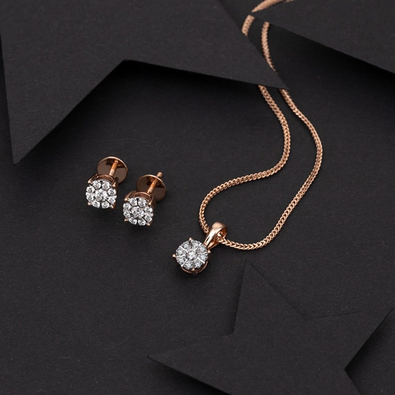 Necklace Set